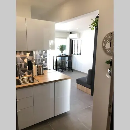 Appartement vue mer et port, refait a neuf pour vous ! Climatisé La Grande-Motte Exterior foto