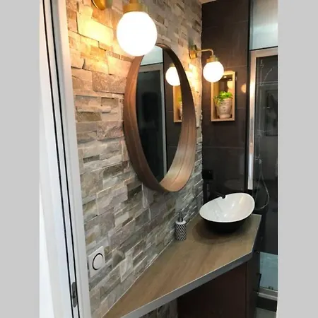 Appartement vue mer et port, refait a neuf pour vous ! Climatisé La Grande-Motte Exterior foto